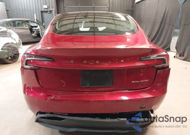 5YJ3E1EB2RF811148: 44014170