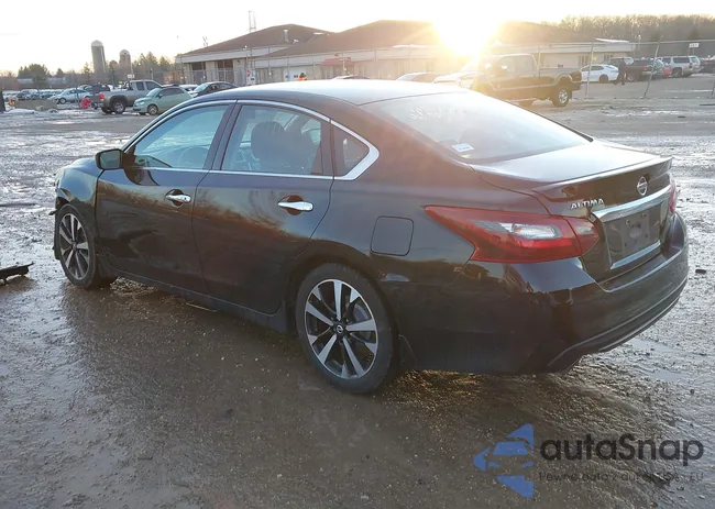 1N4AL3APXJC125702: 44014186