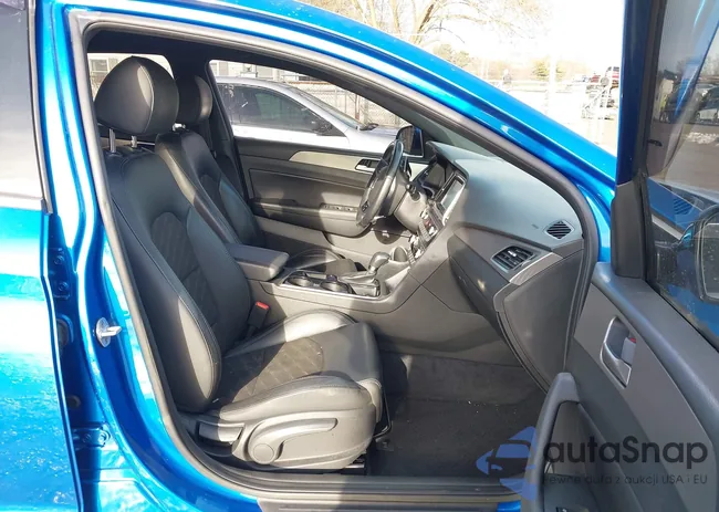 5NPE34AF0JH670062: 44013246