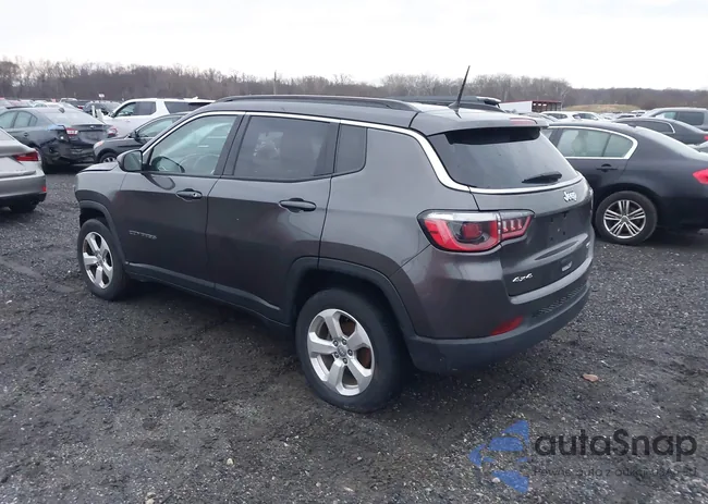 3C4NJDBBXJT270916: 44013297