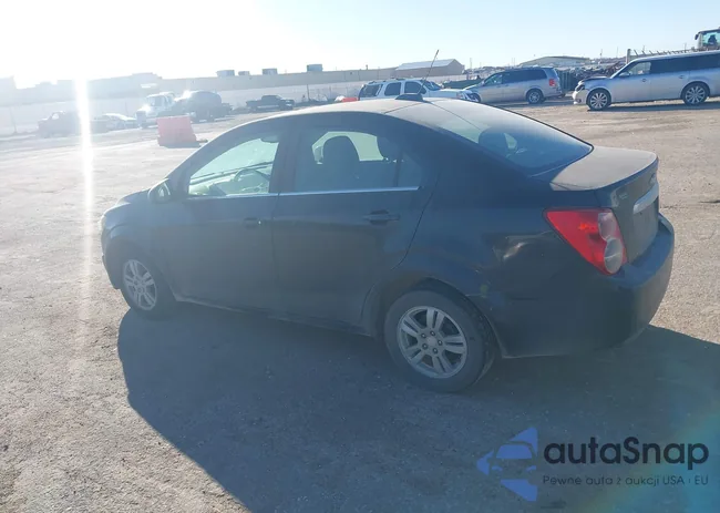 1G1JC5SH2F4144638: 44013302