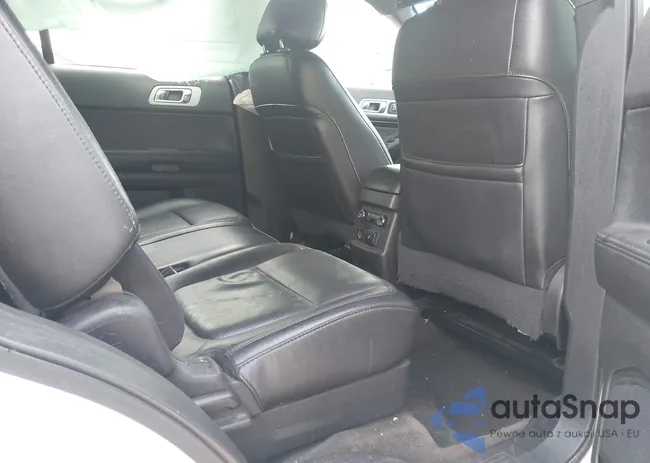 1FM5K7F88FGA25858: 44013377