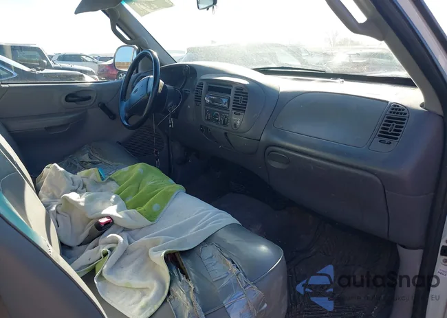 3FTZF1727YMA55749: 44013412