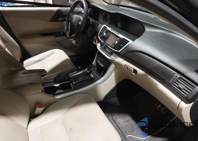 1HGCR2F89EA036896: 44013421