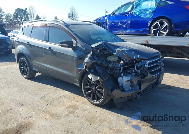 1FMCU0J91HUE85232: 44013454