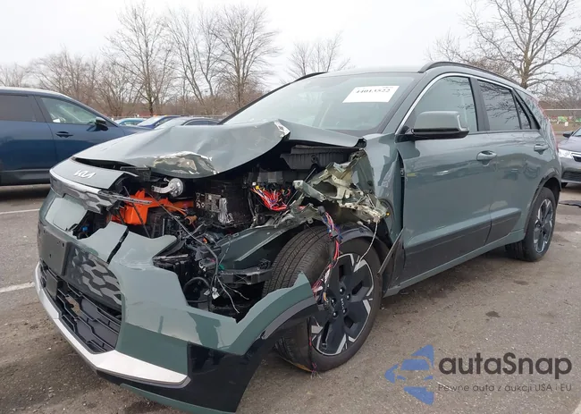 KNDCR3L12R5129107: 44013522