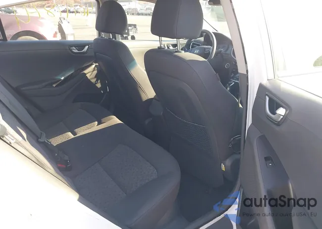 KMHC65LC2KU174139: 44013568