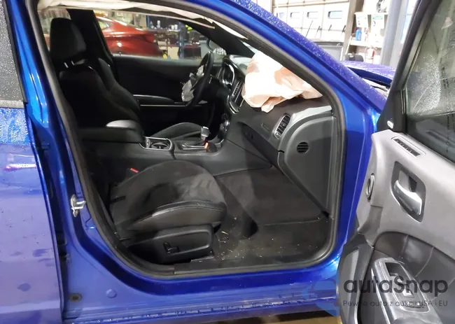 2C3CDXJG2JH189211: 44013632