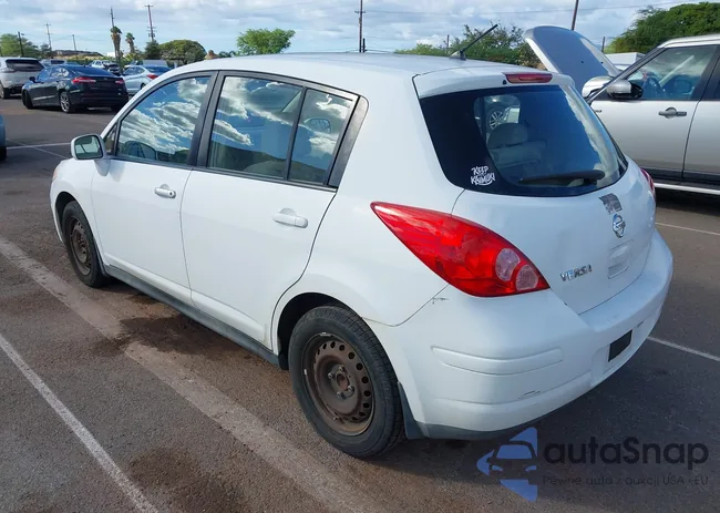 3N1BC13E28L376620: 44013644