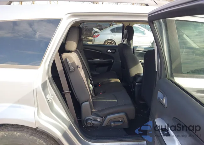 3C4PDCBB4KT789617: 44014695