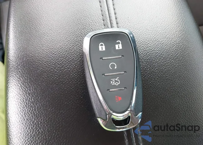 1G1ZD5ST0LF103641: 44014726