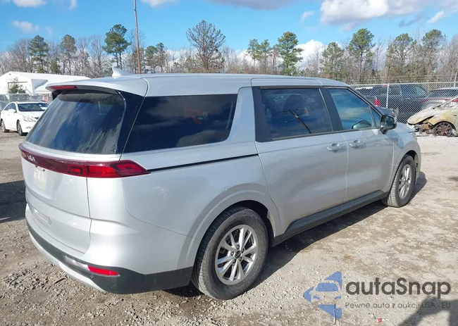 KNDNB4H35P6194800: 44014745