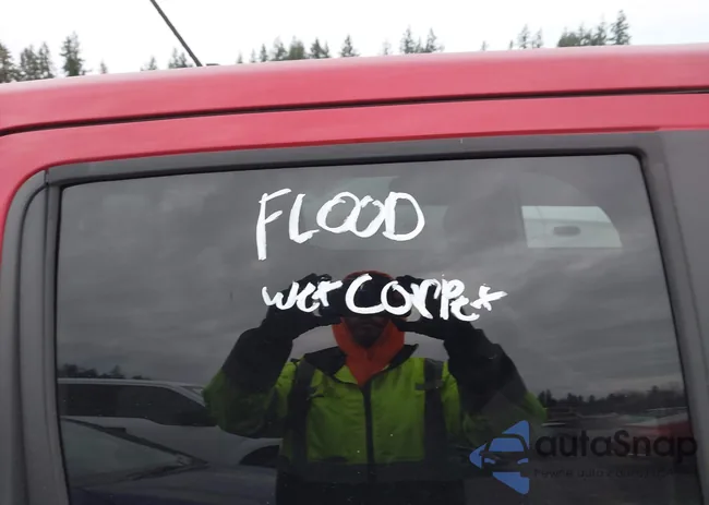 3FTTW8E34NRA24211: 44014751