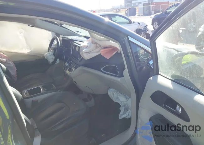 2C4RC1BG5NR176361: 44014796