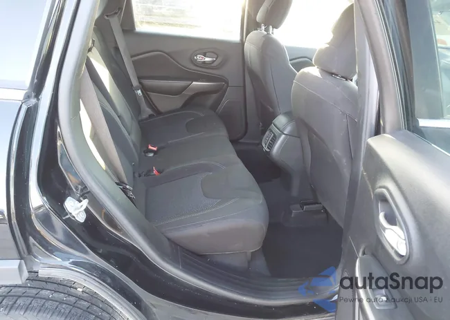 1C4PJLCB2KD455633: 44014934