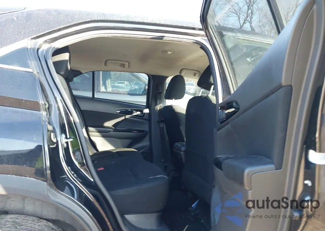 JA4ATVAAXRZ010697: 44014977