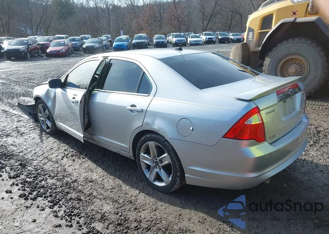 3FAHP0DC4BR121156: 44015025