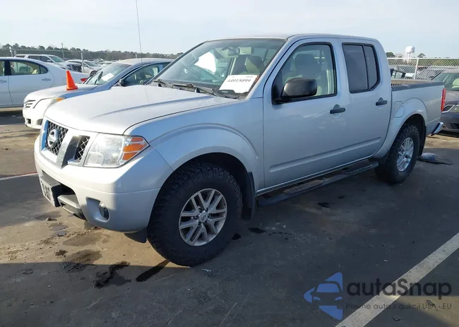 1N6AD0EV5KN777953: 44015099