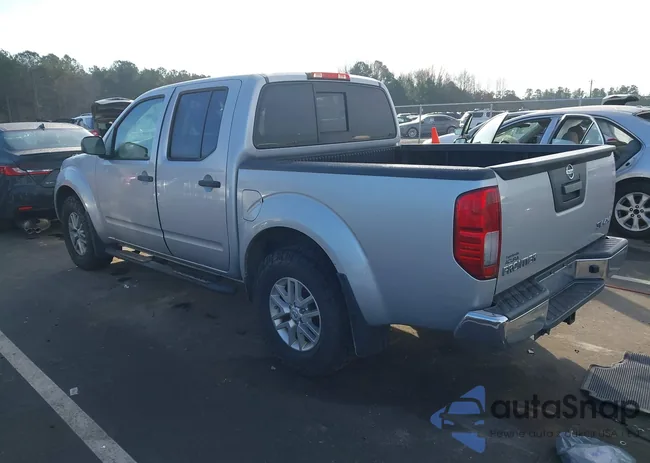 1N6AD0EV5KN777953: 44015099