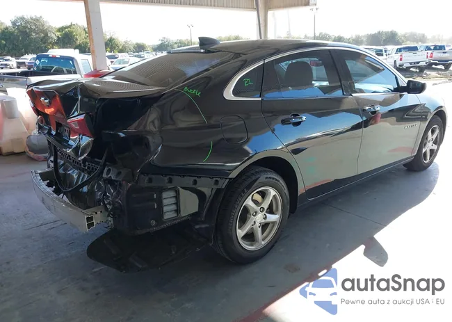 1G1ZB5STXHF170468: 44015102