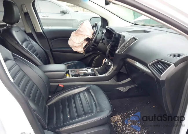 2FMPK4J99RBA76935: 44015142