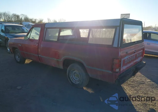 1B7GE06Y3LS657431: 44015156