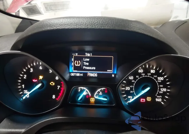 1FMCU9GD2HUC16740: 44015177