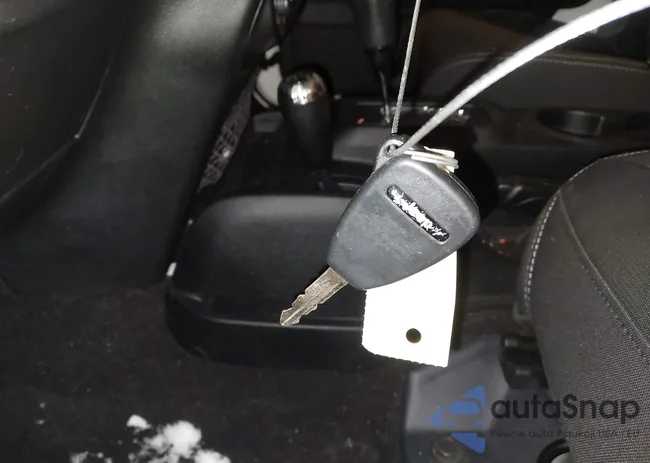 1C4BJWEG4JL823089: 44015192