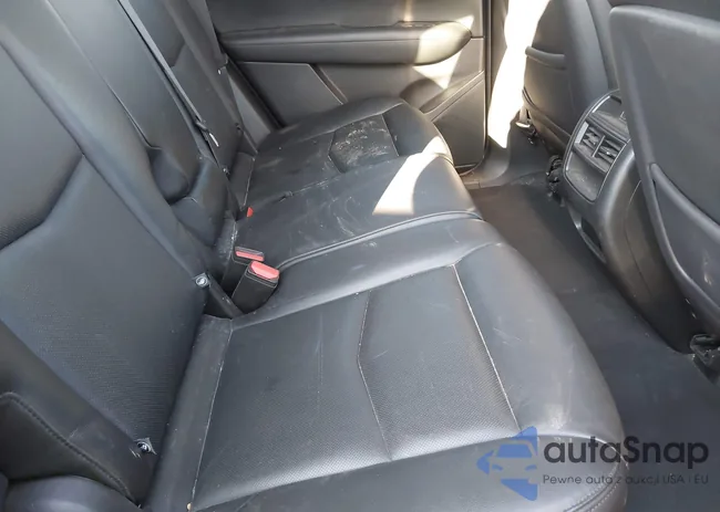 1GYKNCRS7JZ191553: 44015219