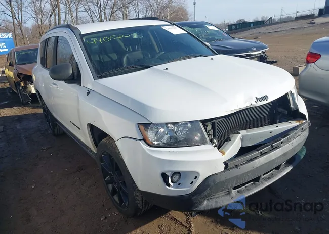 1C4NJDBB6FD324791: 44015227