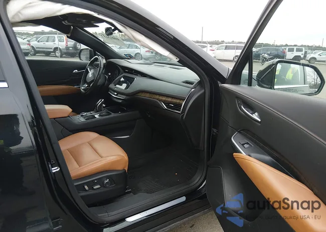 1GYFZCR42LF061479: 44015237