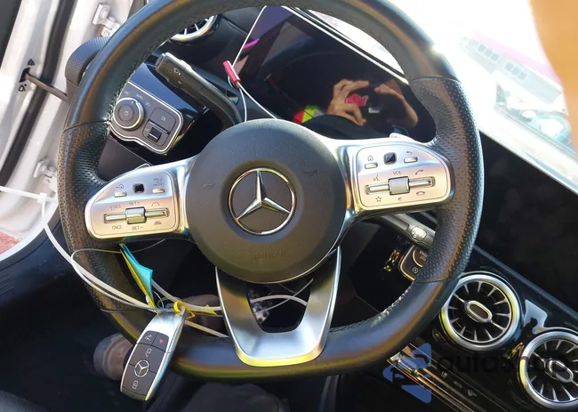 WDD5J4HB3LN069570: 44014245