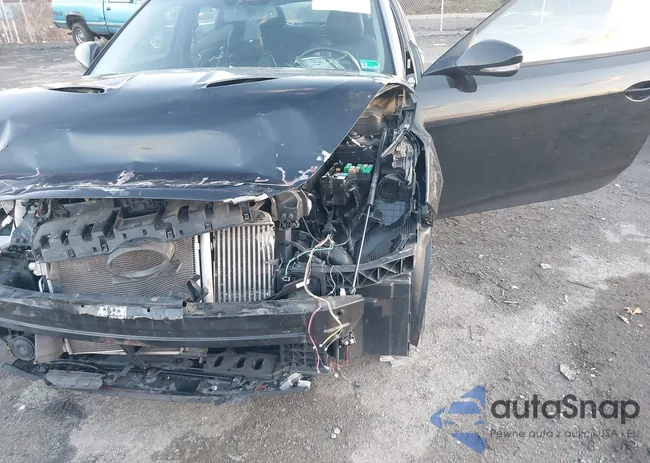 KMHTC6AE3FU231179: 44014294