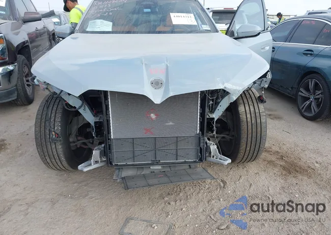 5UX53GP04S9Y28447: 44014312