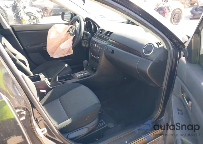 JM1BK32F581809960: 44014355