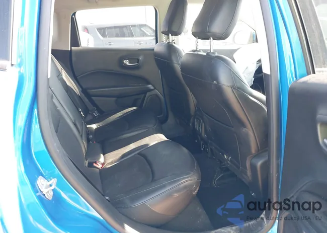 3C4NJCBB0MT509243: 44014547