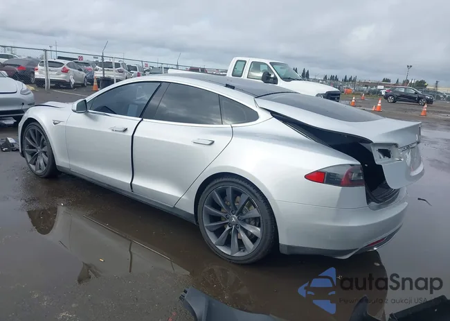 5YJSA1CP2DFP21125: 44015711