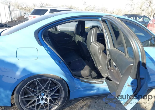 WBS8M9C54H5G42427: 44015720