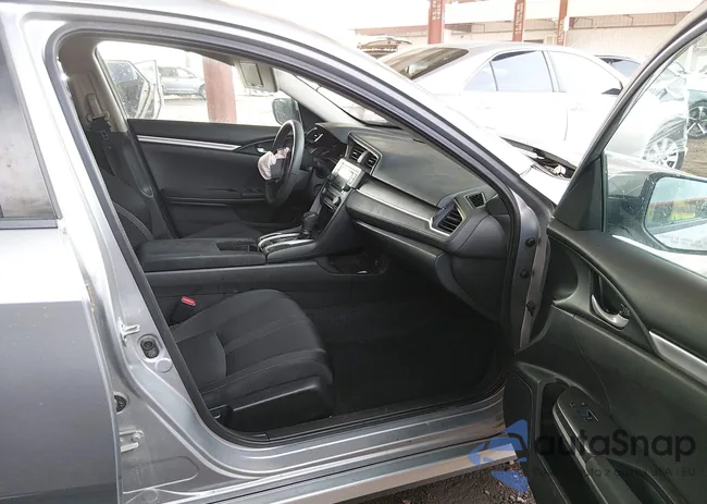 2HGFC2F54JH528543: 44015734