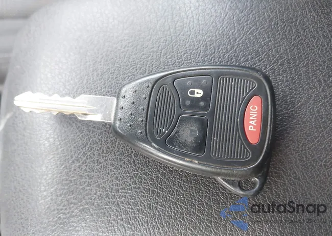 1C4NJDBB1HD143861: 44015779