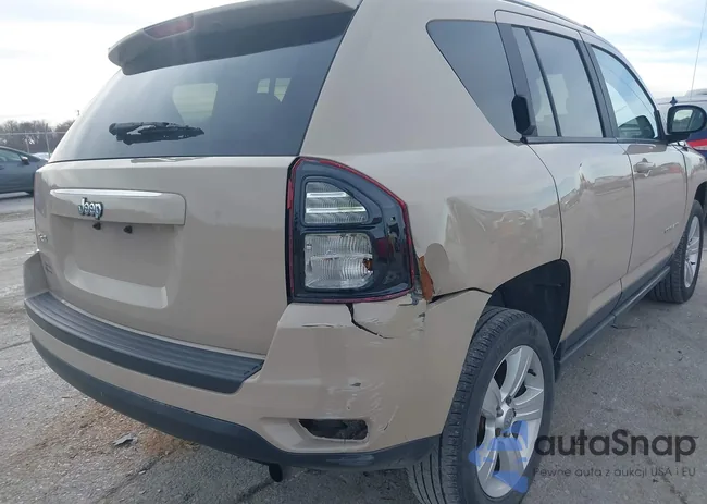 1C4NJDBB1HD143861: 44015779