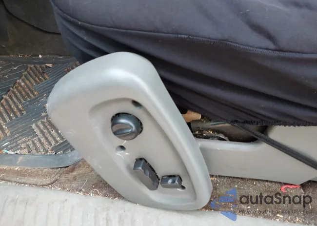 1GNDS13S742316785: 44015792