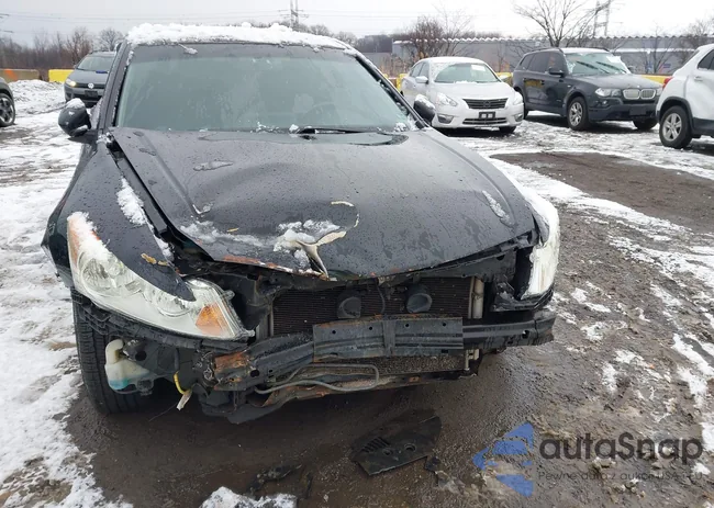 1HGCP2F86CA136084: 44015795