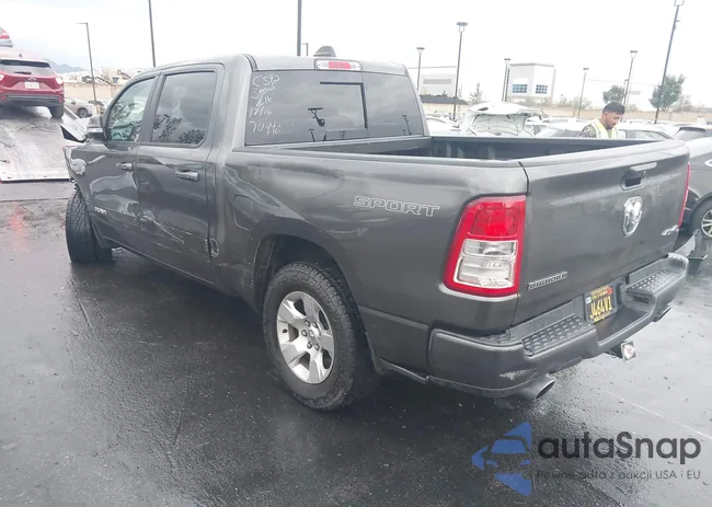 1C6SRFFT1LN163810: 44015831