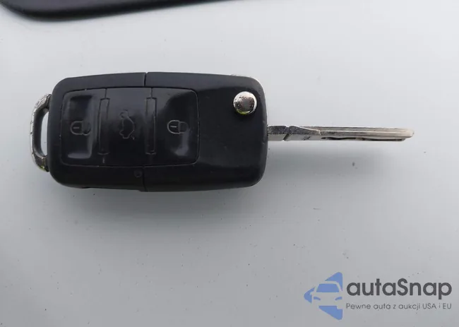 3VWRK69M74M071531: 44015853