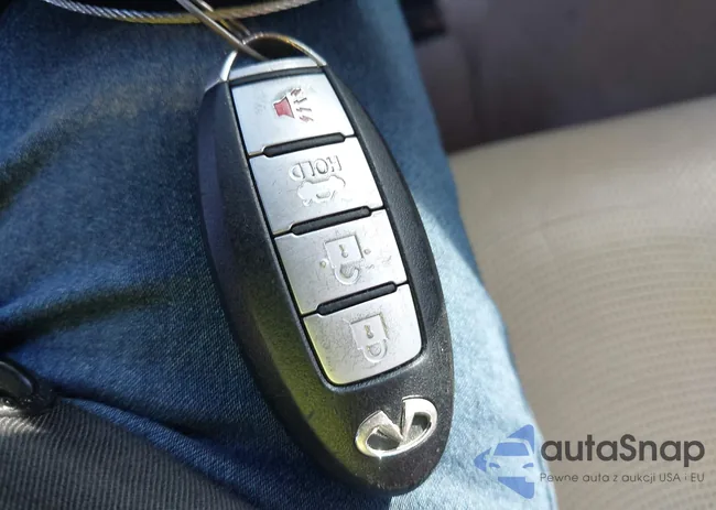 JN1BV7AR0FM393065: 44015860