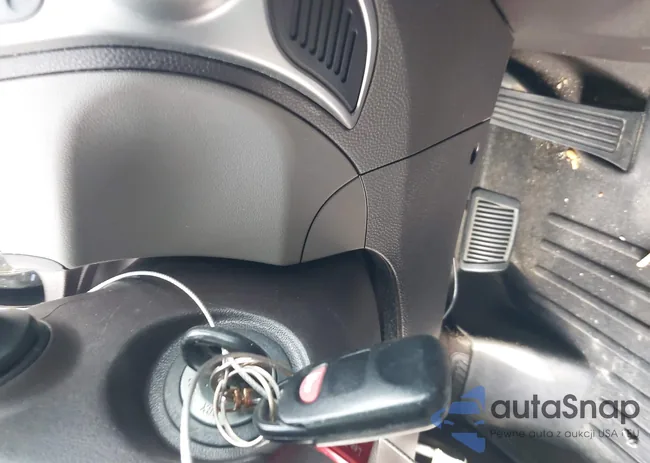 KM8JU3AC1CU530974: 44015937