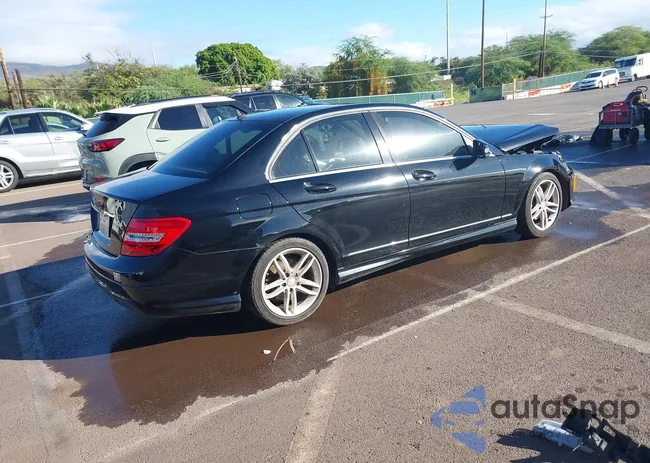 WDDGF4HB3DA755143: 44016107