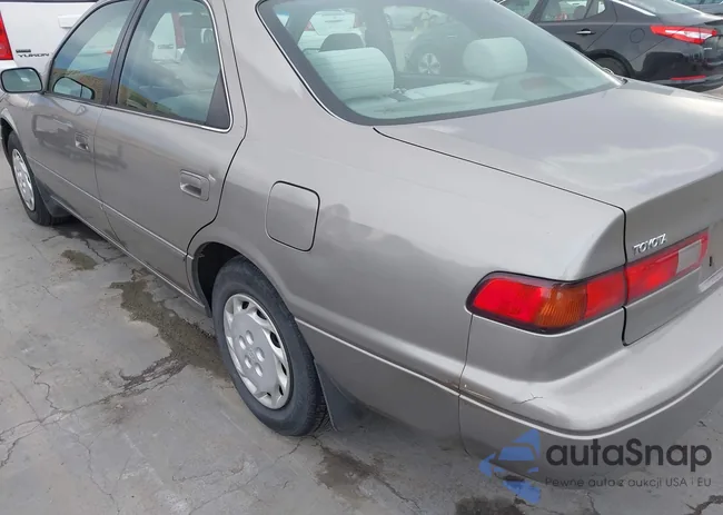 4T1BG22K0VU110279: 44016108