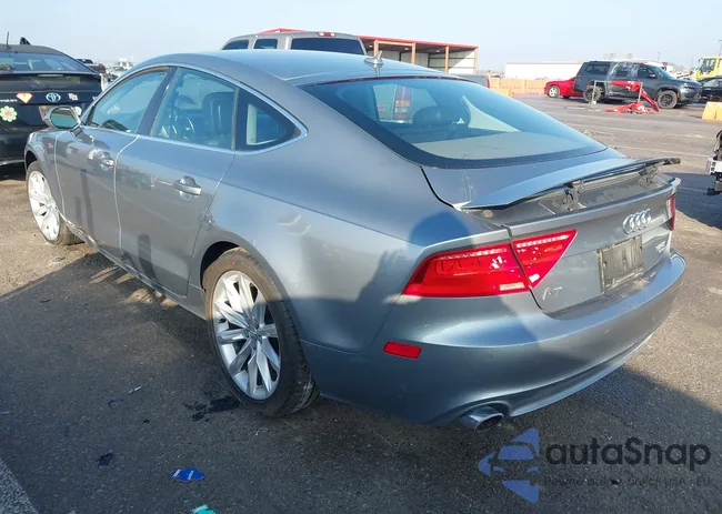 WAUSGAFC2CN002705: 44016156